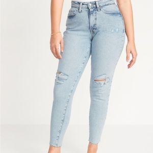 Curvy high waisted OG straight ripped cut off jeans